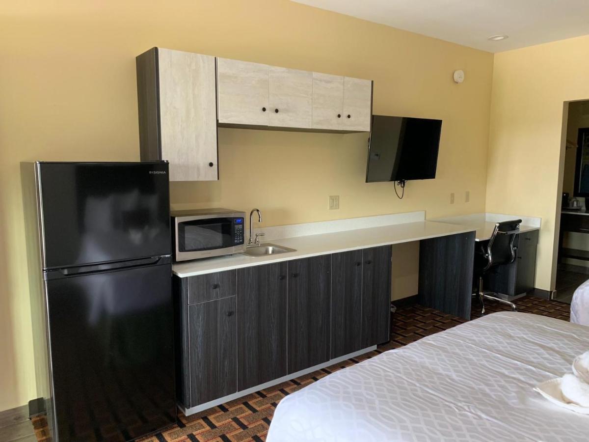 Homestay Inn & Suites Единбург Екстер'єр фото